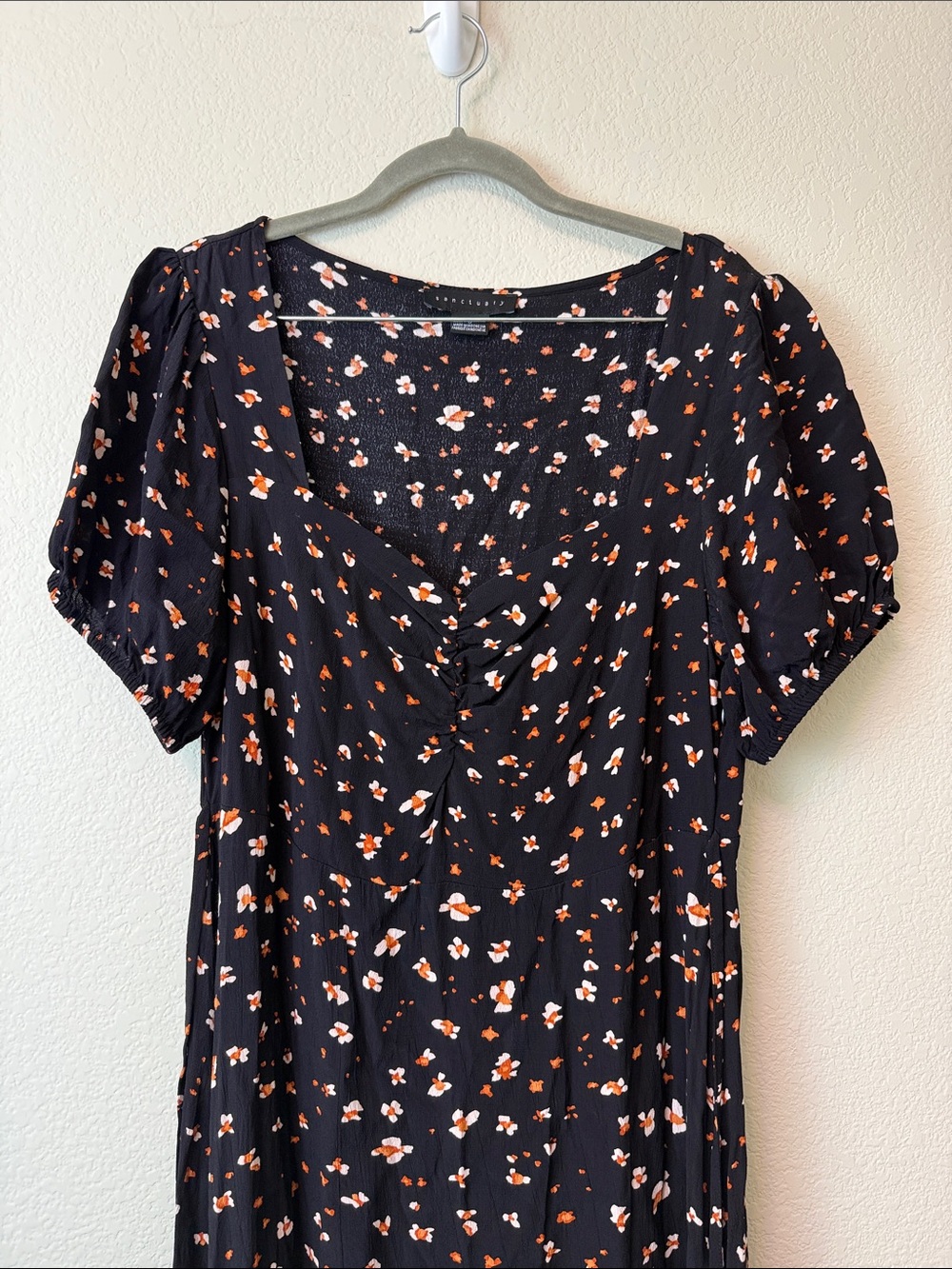 Sanctuary Black Floral Puff-Sleeve Midi Dress Size 8 - Picture 2 of 11